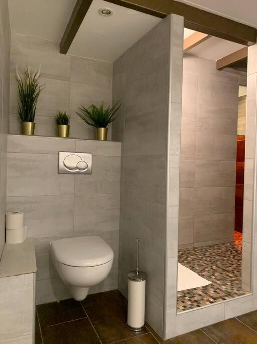 Chez Alam A Hotel De Ville Лион Екстериор снимка