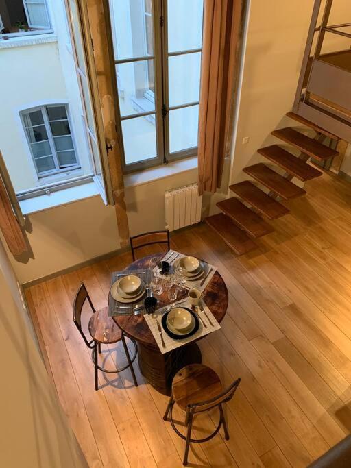 Chez Alam A Hotel De Ville Лион Екстериор снимка